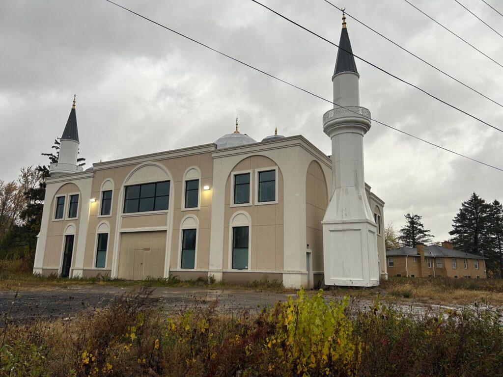 WhatsApp Image 2025-11-03 at 21.06.55_3f8225e2